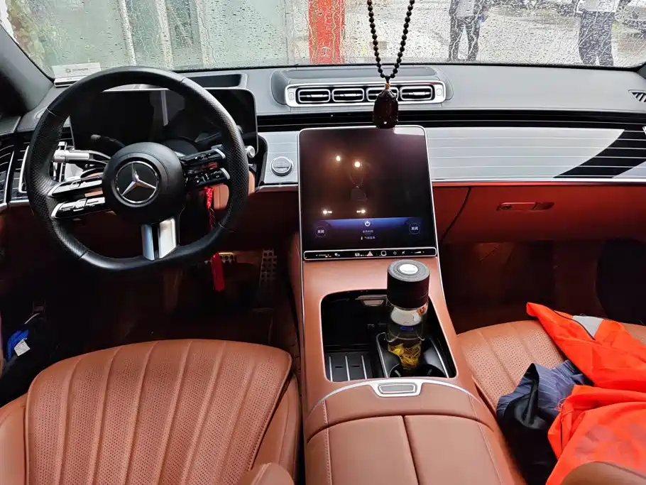 Mercedes-Benz S-Class — миниатюра 12