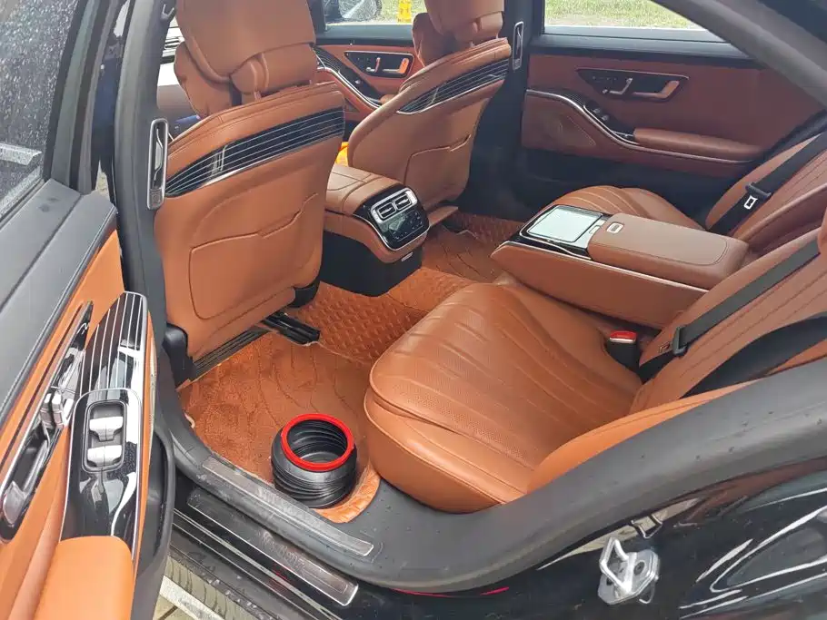 Mercedes-Benz S-Class — миниатюра 11