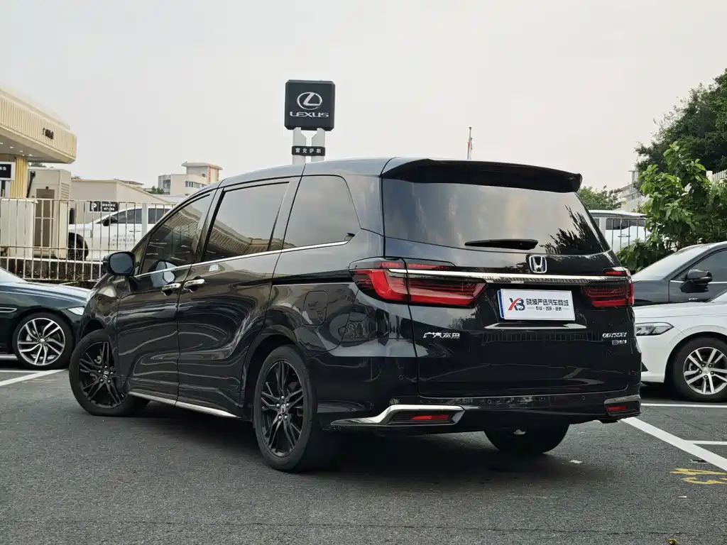 Honda Odyssey — миниатюра 7