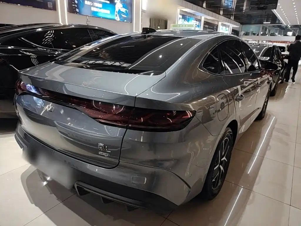 BYD Qin L — миниатюра 7