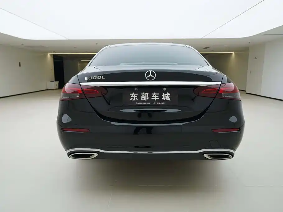 Mercedes-Benz E-Class — миниатюра 5