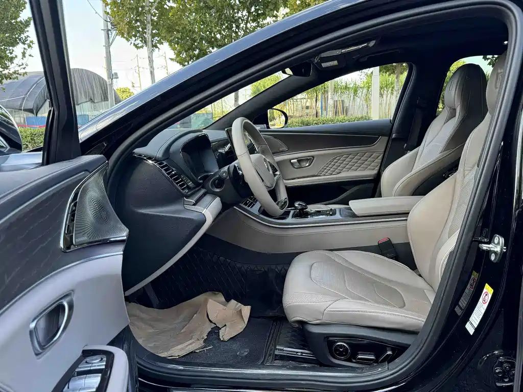 BYD Han — миниатюра 4