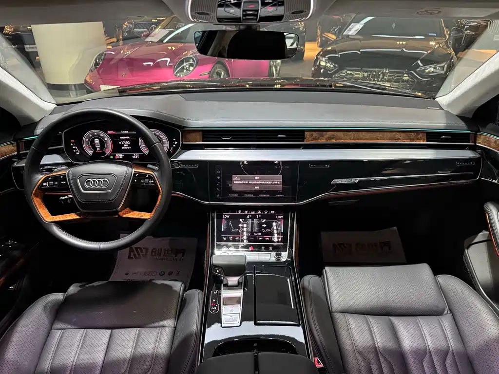 Audi A8 — миниатюра 11