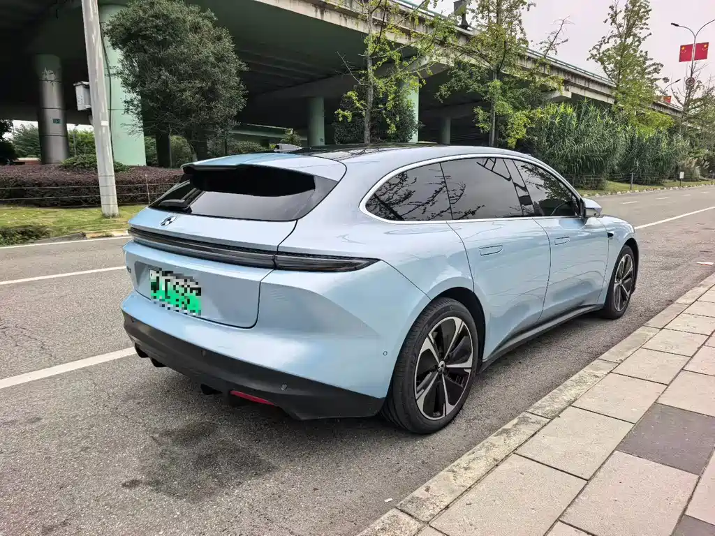 NIO ET5T — миниатюра 3