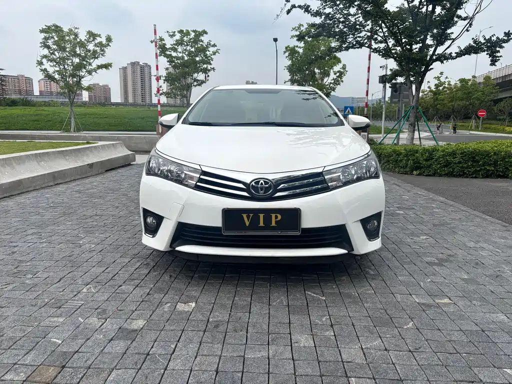 Toyota Corolla 1.6L CVT GL, фото 2