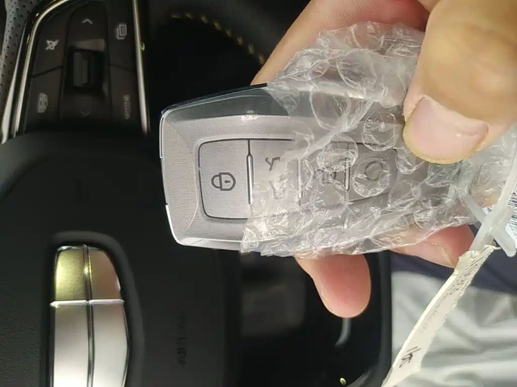 Geely Binyue — миниатюра 9