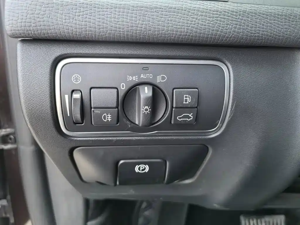 Volvo XC60 — миниатюра 14