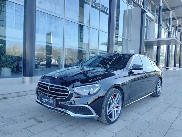 MERCEDES BENZ E CLASS
