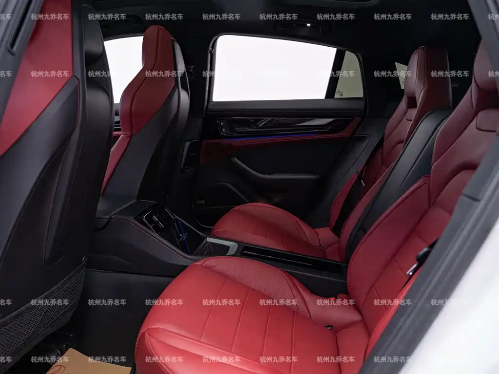 Porsche Panamera — миниатюра 15