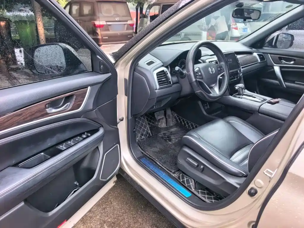Honda UR-V — миниатюра 16