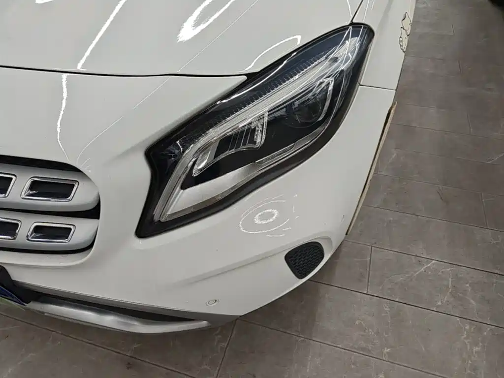 Mercedes-Benz GLA — миниатюра 24