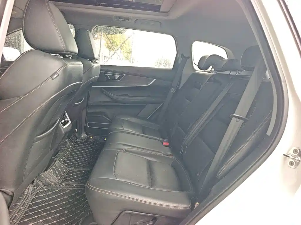 Chery Tiggo 8 — миниатюра 17