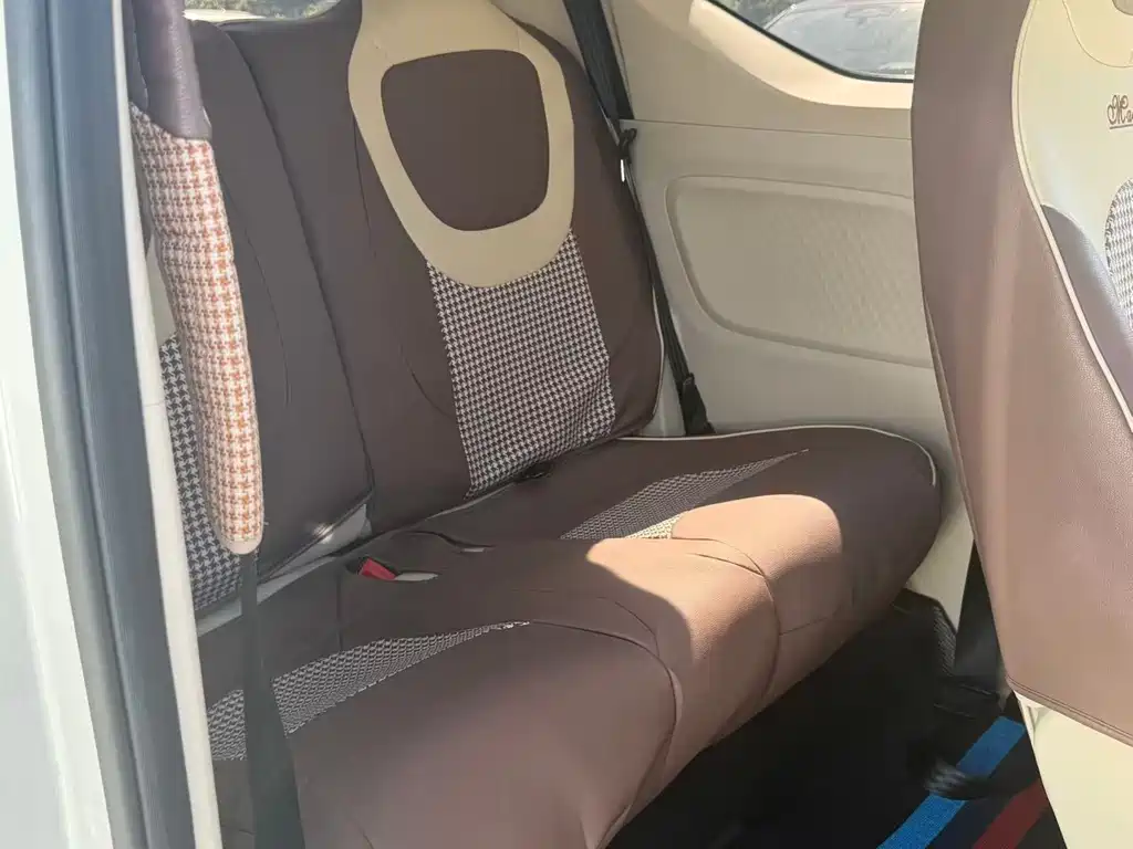 Wuling MINIEV — миниатюра 2
