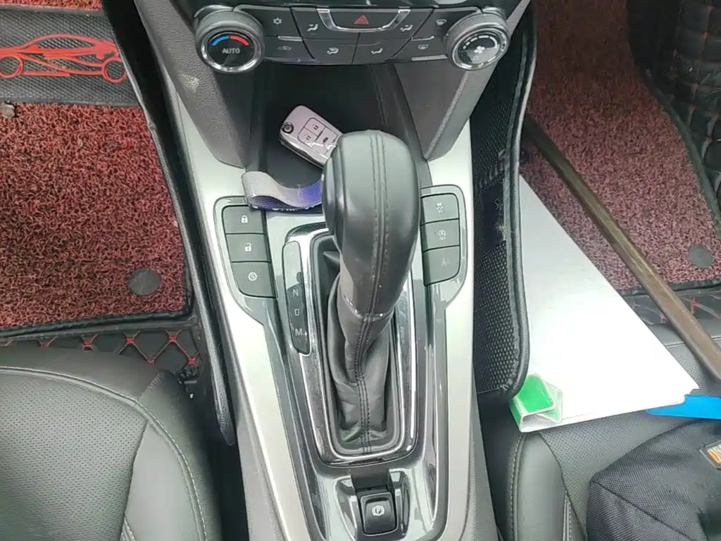 Chevrolet Malibu — миниатюра 14
