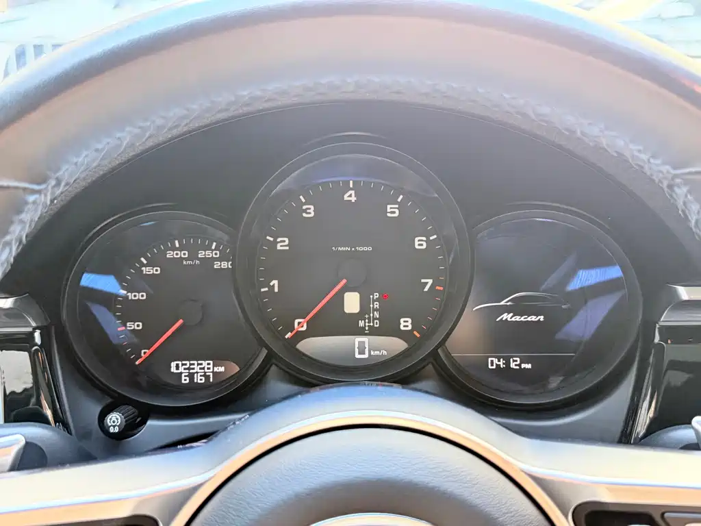 Porsche Macan — миниатюра 16