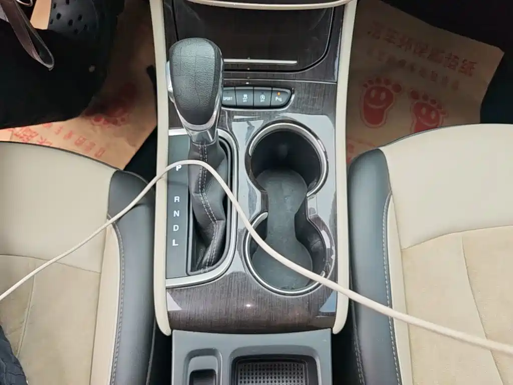 Buick Verano — миниатюра 14