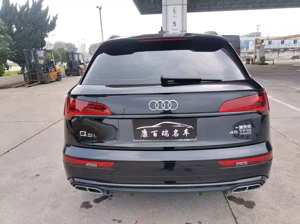 Audi Q5L — миниатюра 6