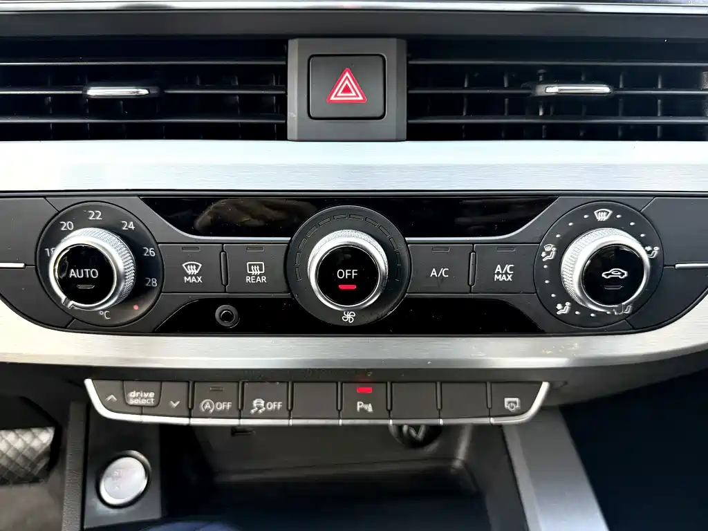 Audi A4L — миниатюра 7