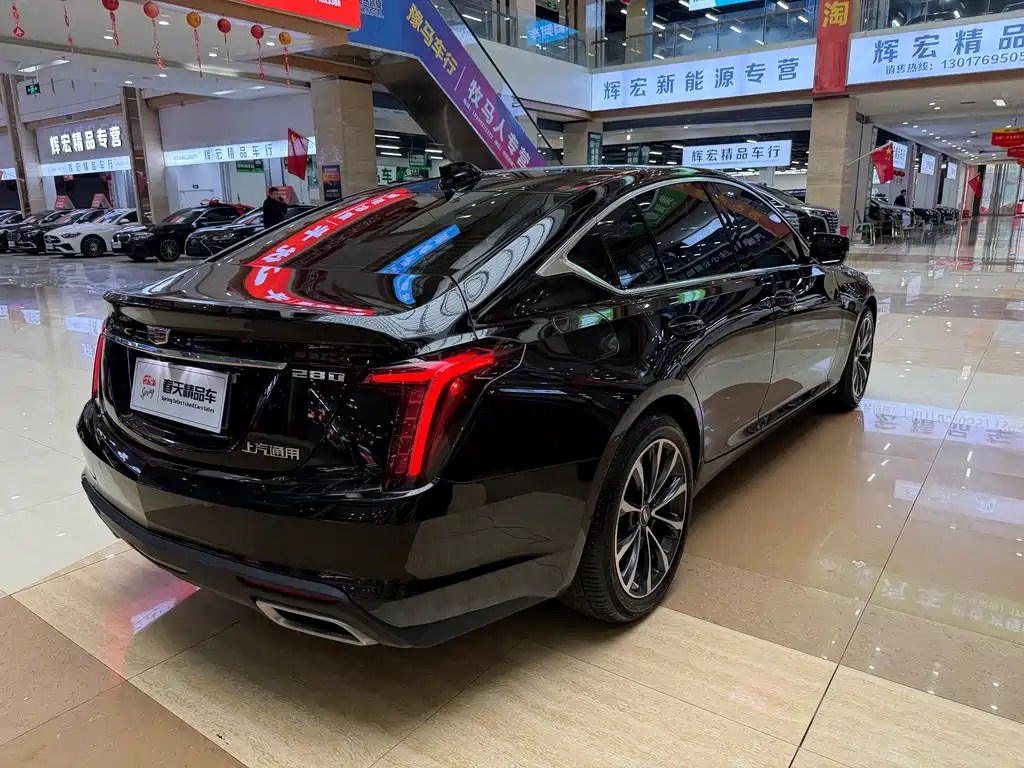 Cadillac CT5 — миниатюра 7
