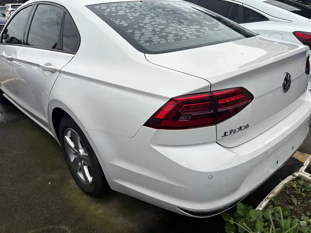 Volkswagen Lamando — миниатюра 9