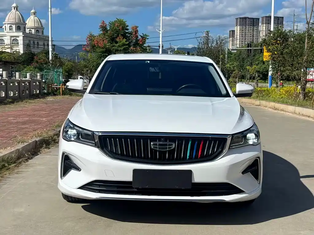 Geely Emgrand — миниатюра 2