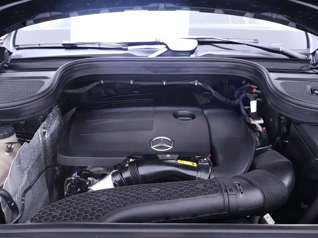 Mercedes-Benz GLE (Import) — миниатюра 24