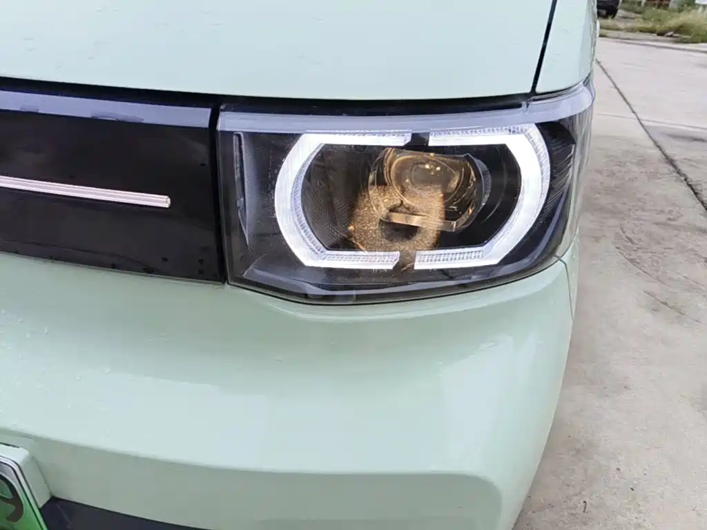 Wuling MINIEV — миниатюра 24