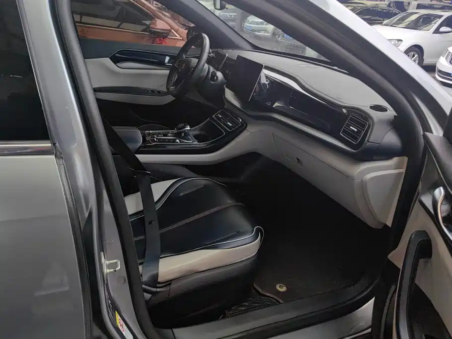 BYD Qin PLUS — миниатюра 8