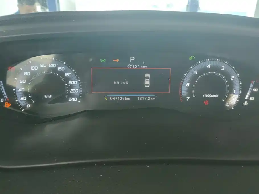 Peugeot 408 — миниатюра 14