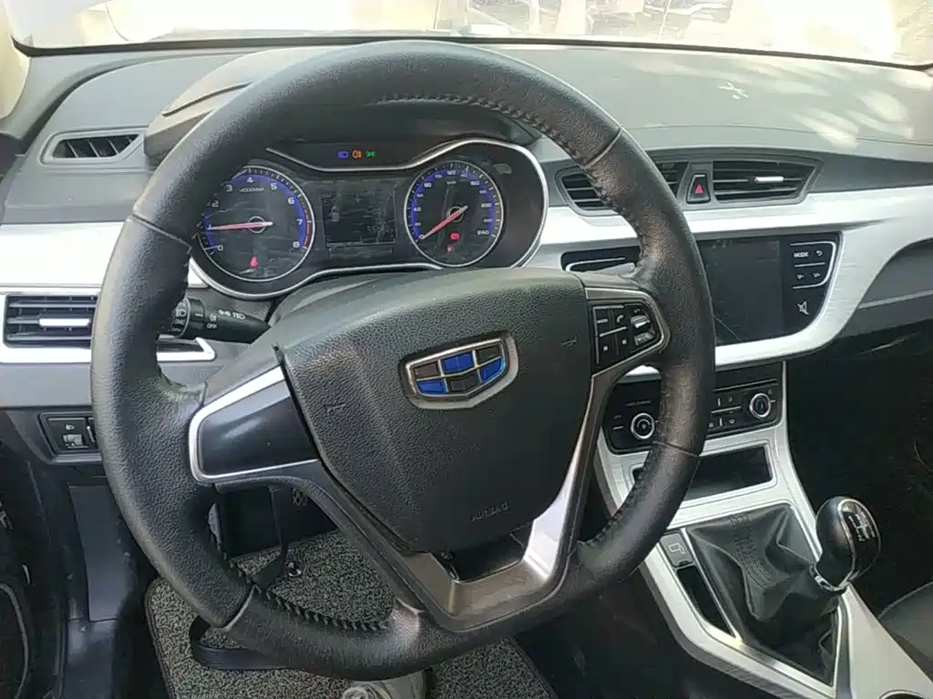 Geely Vision — миниатюра 11