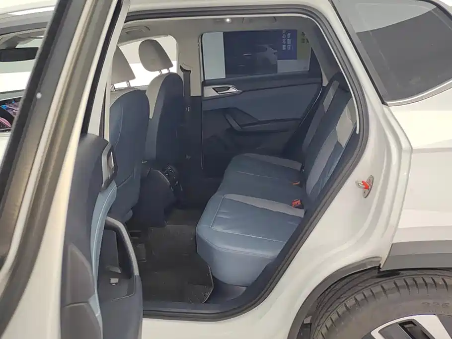 Volkswagen Tharu — миниатюра 11