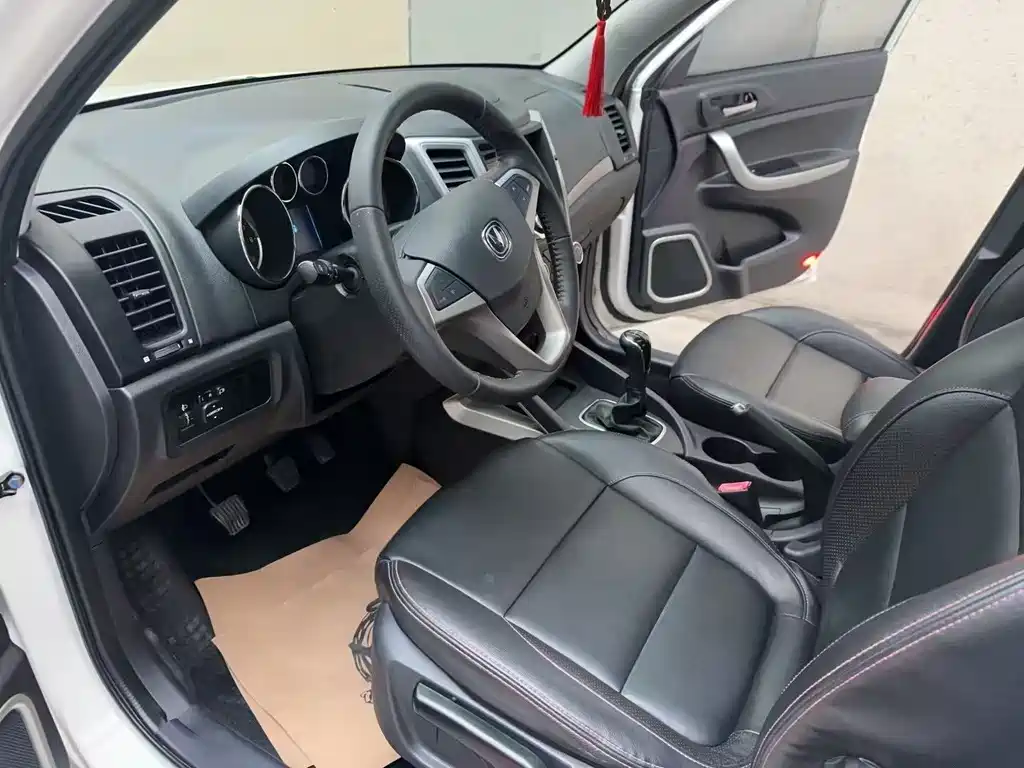 Changan CS35 2016 1.6L MT Luxury IV