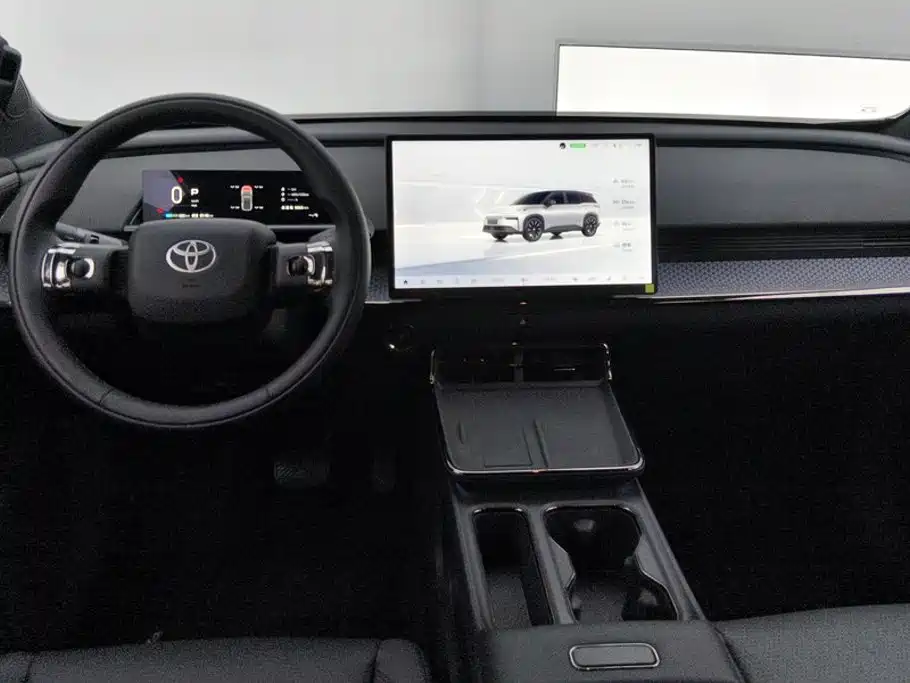 Toyota bZ3X — миниатюра 12