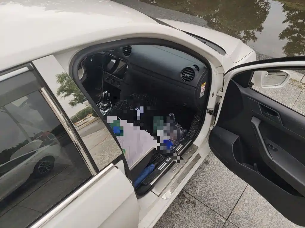 Volkswagen Jetta — миниатюра 19