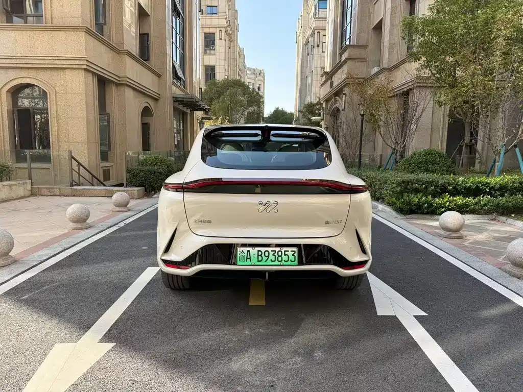 ZHIJI AUTOMOBILE ZHIJI LS7