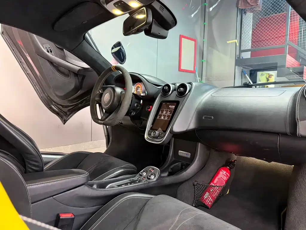 McLaren 540C — миниатюра 12