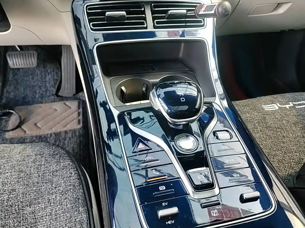 BYD Qin PLUS — миниатюра 14