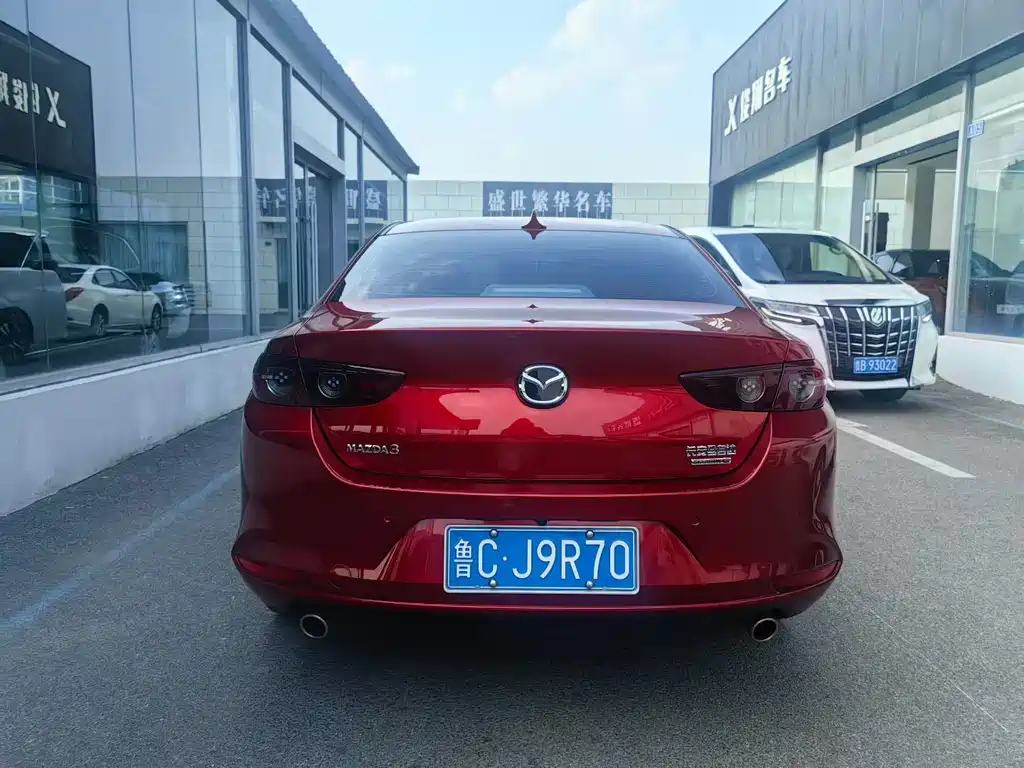 Mazda Mazda3 3 2021 2.0L AT
