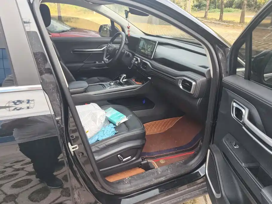 Geely Haoyue — миниатюра 8