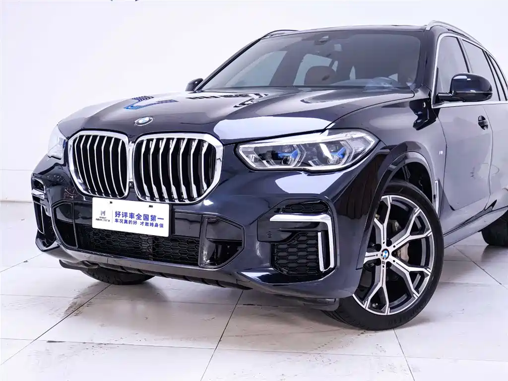 BMW X5 2022 xDrive 40Li M Sport