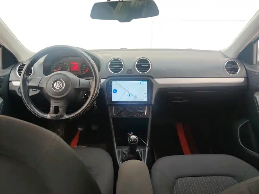 Volkswagen Jetta — миниатюра 12