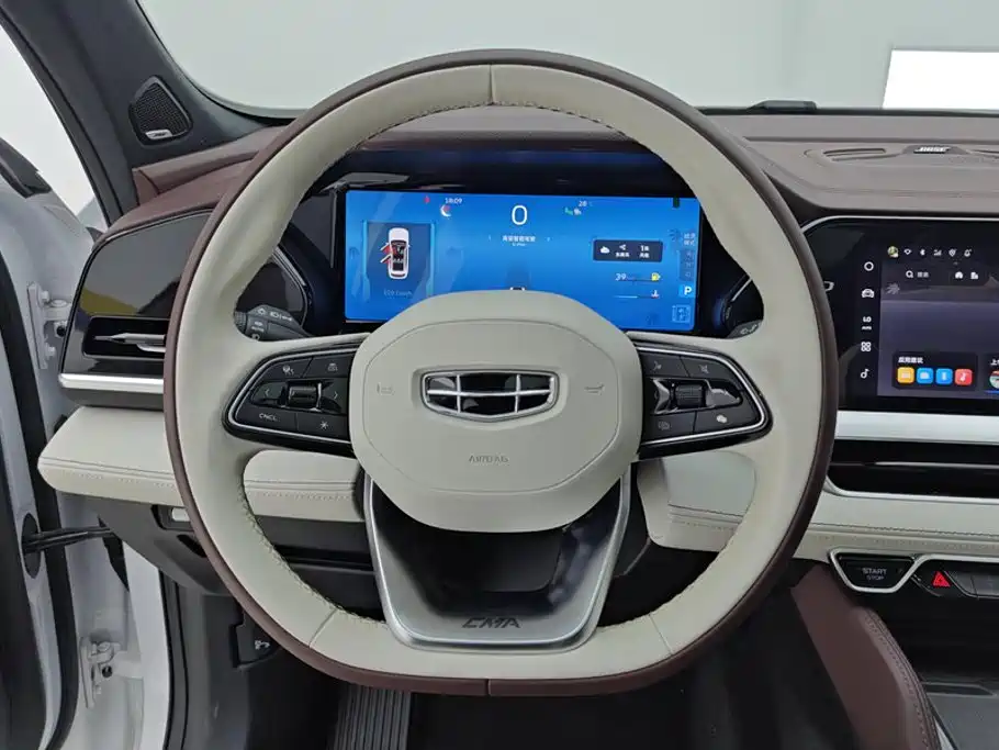 Geely Xingyue L — миниатюра 15