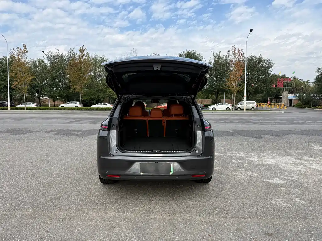 Li Auto Li L7 — миниатюра 20