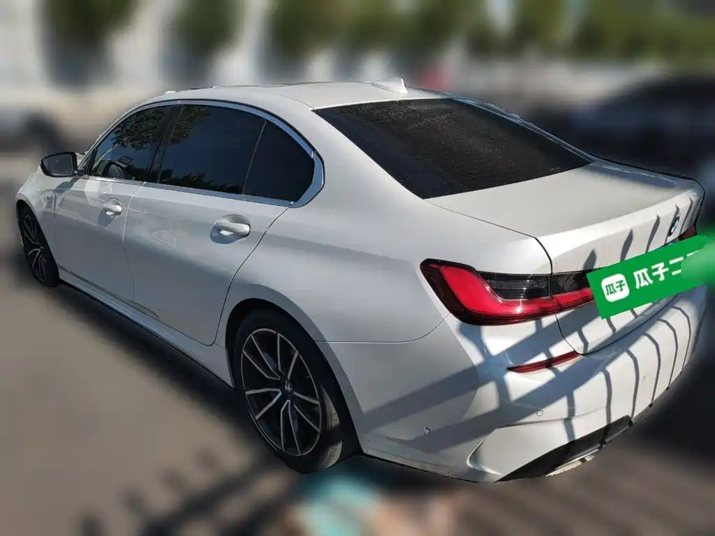 BMW 3 Series — миниатюра 25