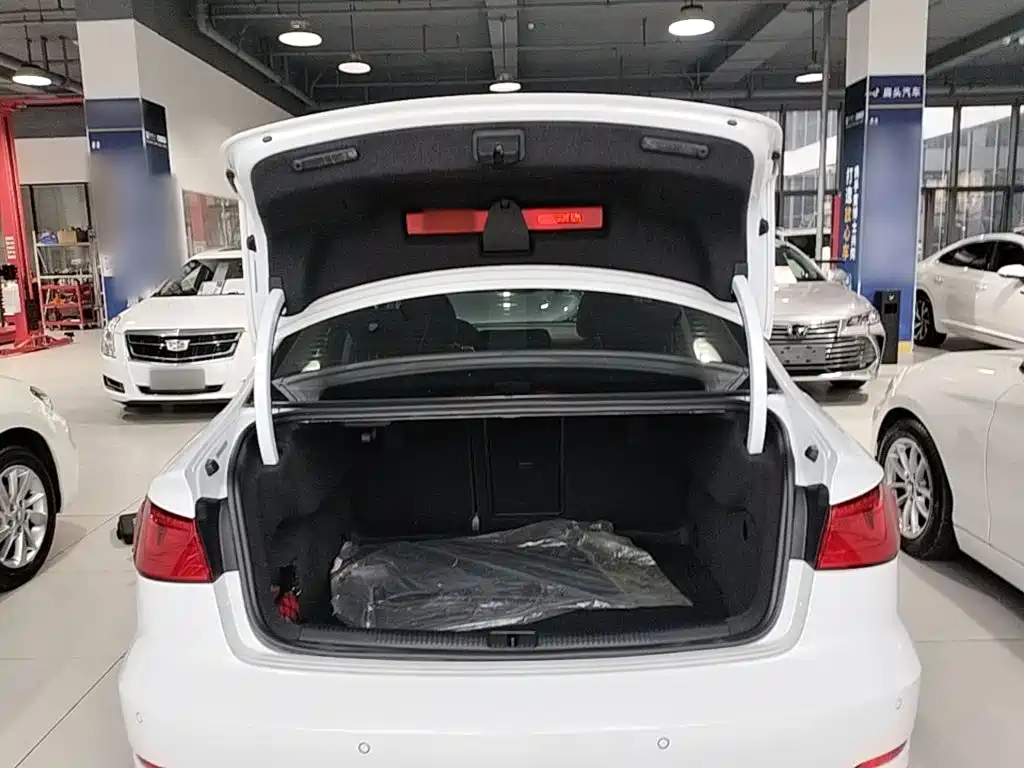 Audi A3 — миниатюра 19