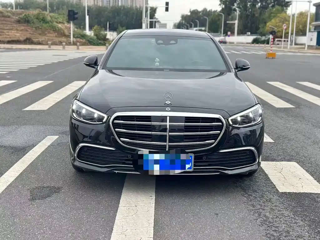 Mercedes-Benz S-Class — миниатюра 2