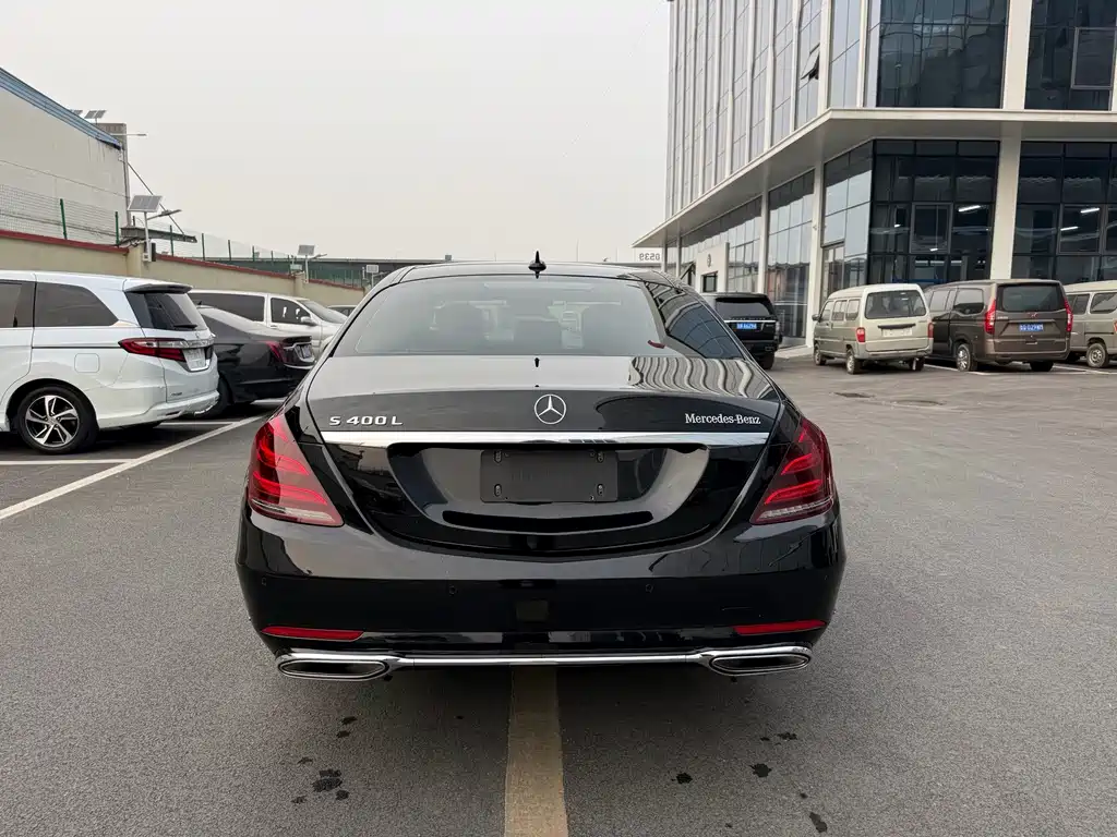 Mercedes-Benz S-Class — миниатюра 17