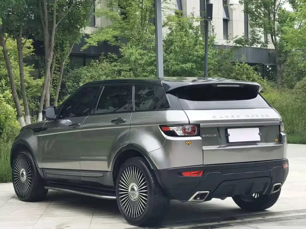 Land Rover Evoque — миниатюра 5