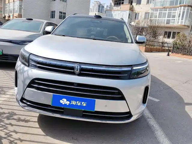 HONGMENG ZHIXING ASK THE WORLD M7 2024