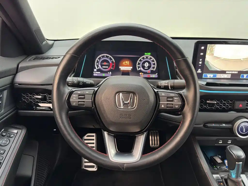Honda Accord 2023 — фото 13